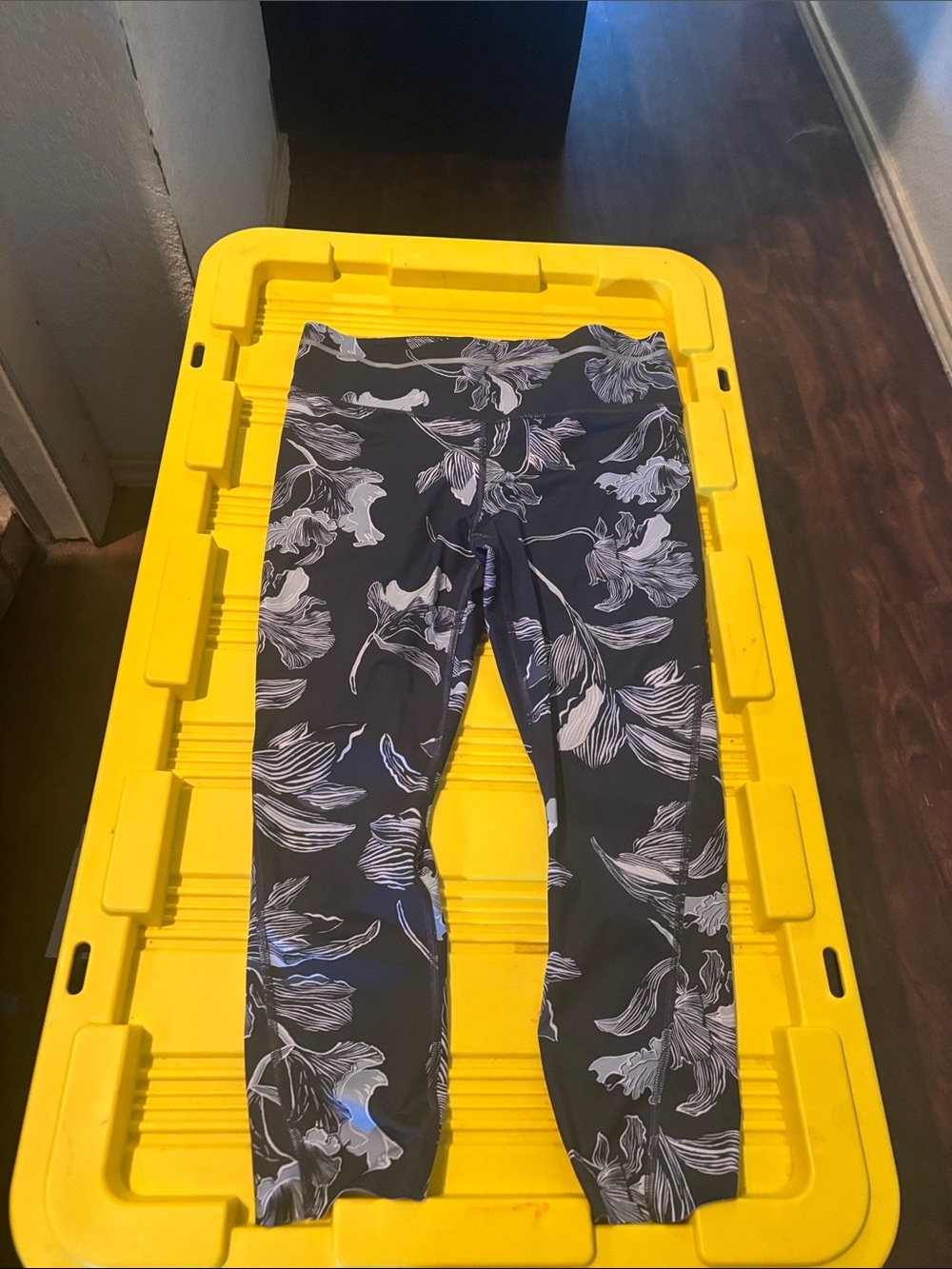 Athleta Black Leggings with White Floral Print - Kids Active Bottoms